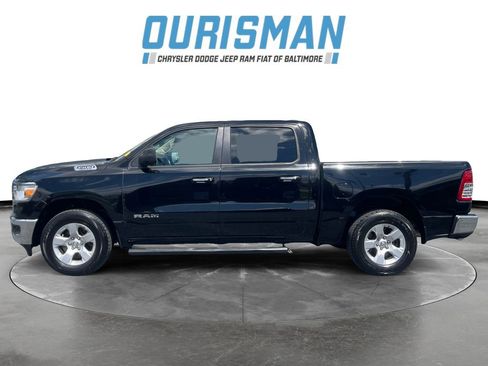 Used 2020 RAM 1500 4x4 Crew Cab image 3