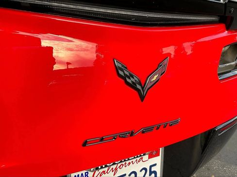 Used 2018 Chevrolet Corvette Z06 image 11