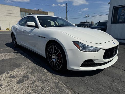 Used 2017 Maserati Ghibli S Q4 AWD/4WD image 12