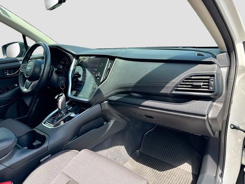 Used 2025 Subaru Outback Premium w/ Popular Package #1A AWD/4WD image 30