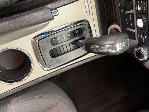 Used 2011 Ford Fusion SE w/ 202A Rapid Spec Order Code FWD image 18