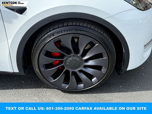 Used 2022 Tesla Model Y Performance AWD/4WD image 15