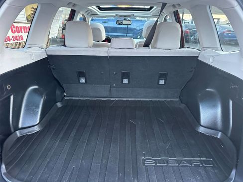 Used 2016 Subaru Forester 2.5i Premium w/ All-Weather Package image 14