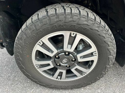 Used 2019 Toyota Tundra SR5 AWD/4WD image 14