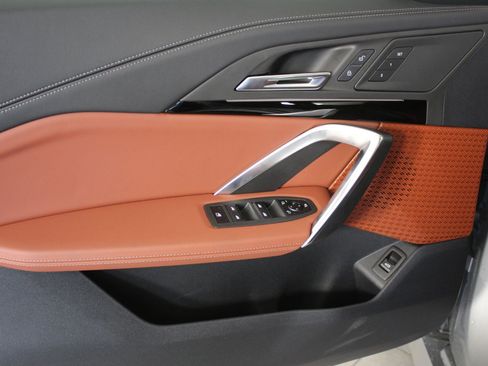 New 2026 BMW X1 xDrive28i w/ Technology Package image 12