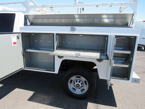 Used 2022 Chevrolet Silverado 3500 W/T w/ WT Convenience Package AWD/4WD image 17