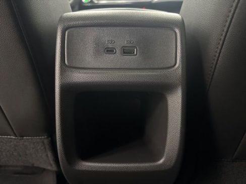 New 2026 Chevrolet Trax RS w/ Sunroof Package image 26