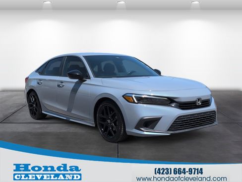 Used 2024 Honda Civic Sport image 1