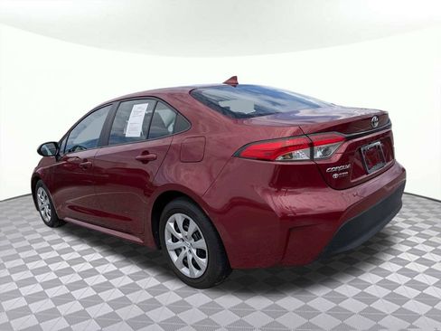 Used 2024 Toyota Corolla LE FWD image 4