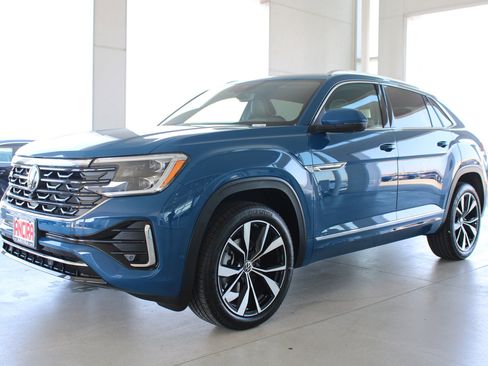 New 2025 Volkswagen Atlas Cross Sport SEL Premium R-Line image 7