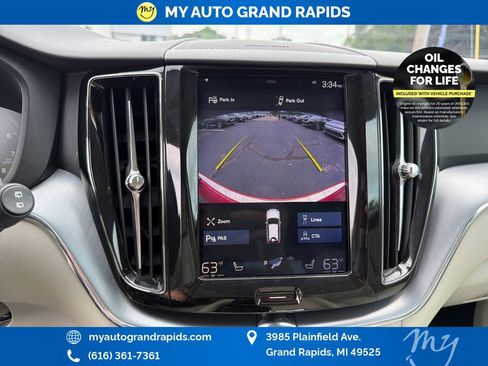 Used 2019 Volvo XC60 T6 Momentum w/ Protection Package Premier AWD/4WD image 22