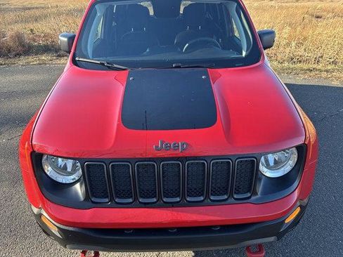 Certified 2020 Jeep Renegade Trailhawk image 6