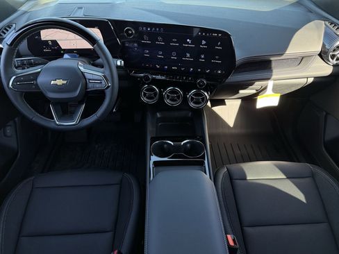 New 2026 Chevrolet Blazer EV LT image 10