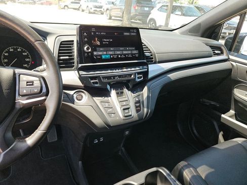 Used 2025 Honda Odyssey Sport-L image 19