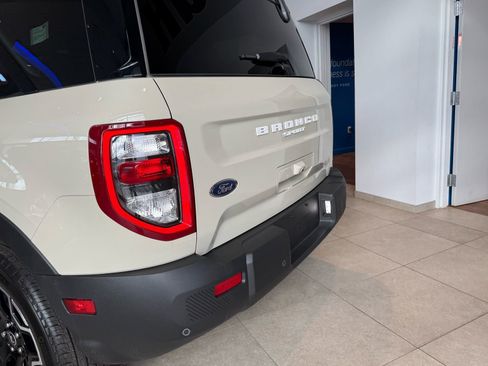 New 2025 Ford Bronco Sport Outer Banks w/ Outer Banks Tech Package+ image 12