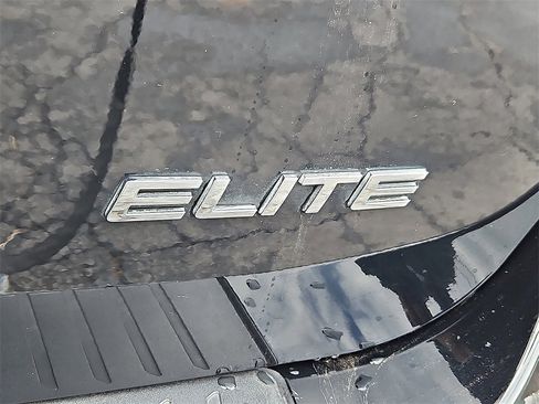 Used 2024 Honda Odyssey Elite image 14