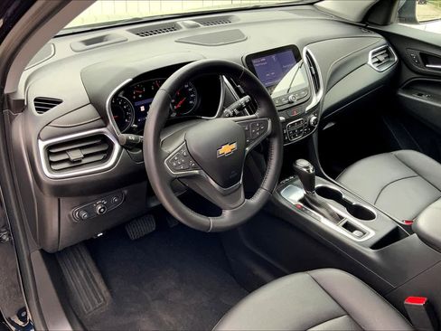 Used 2021 Chevrolet Equinox Premier FWD image 18