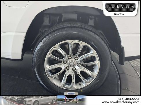 Used 2023 RAM 1500 Laramie AWD/4WD image 6