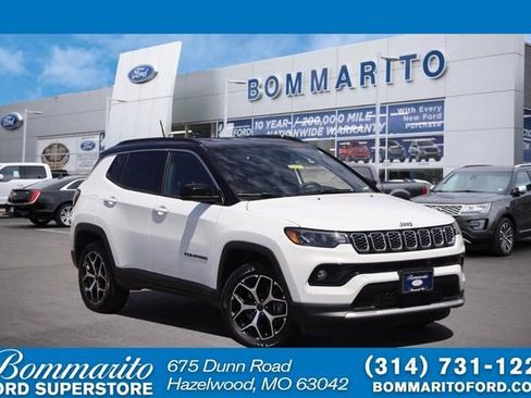Used 2025 Jeep Compass Limited AWD/4WD image 1