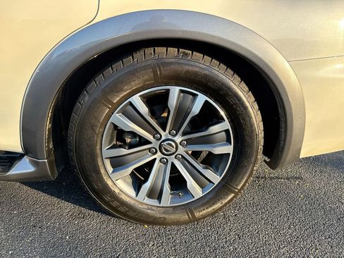 Used 2019 Nissan Armada SL w/ Premium Package image 27