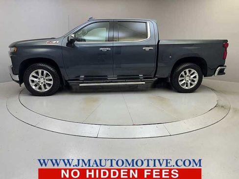 Used 2022 Chevrolet Silverado 1500 LTZ image 2