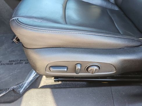 Used 2024 Chevrolet Malibu LT FWD image 17