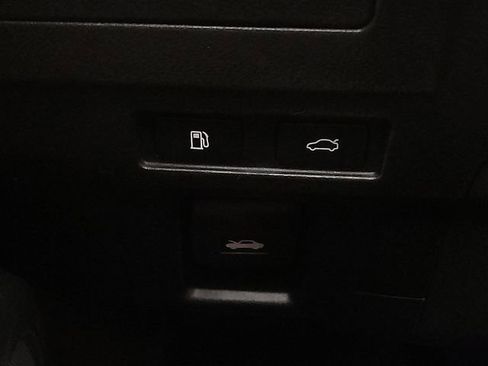 Used 2025 Lexus ES 300h w/ Premium Package image 27