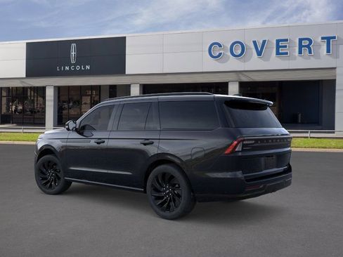New 2026 Lincoln Navigator Reserve w/ Jet Appearance Package AWD/4WD image 4