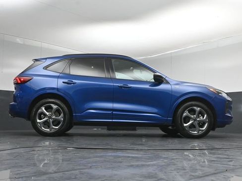 Certified 2023 Ford Escape ST-Line w/ Tech Pack #1 AWD/4WD image 40