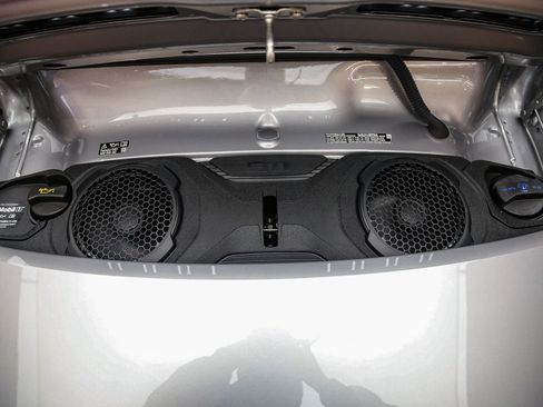 Certified 2025 Porsche 911 Carrera 4 GTS AWD/4WD image 31