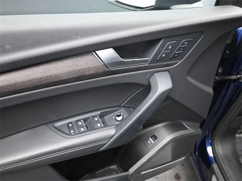 Used 2024 Audi Q5 2.0T Premium Plus image 11