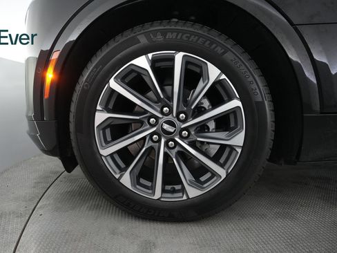 Used 2024 Cadillac Lyriq Sport AWD/4WD image 19