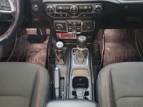 Used 2021 Jeep Gladiator Rubicon w/ Trailer Tow Package image 13