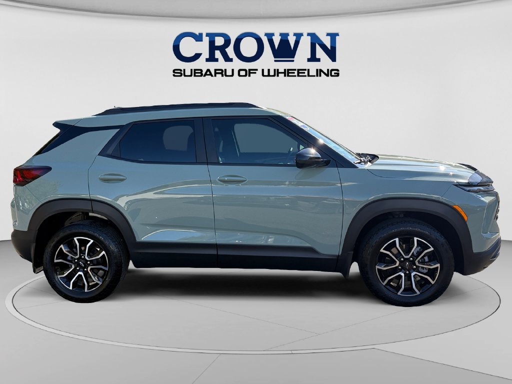 Used 2026 Chevrolet TrailBlazer ACTIV w/ Convenience Package AWD/4WD image 2
