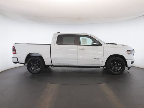 Used 2022 RAM 1500 Laramie AWD/4WD image 23