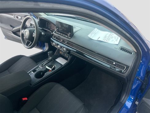 Used 2023 Honda Civic LX image 27