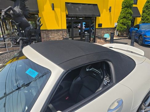 Used 2018 Mercedes-Benz AMG GT Roadster image 30
