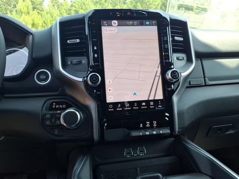 New 2026 RAM 1500 Big Horn AWD/4WD image 15