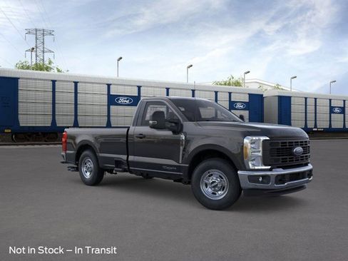 New 2026 Ford F250 XL w/ XL Chrome Package image 29