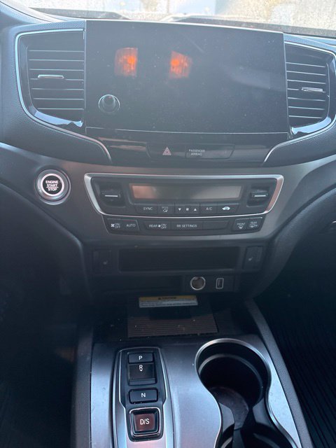 Used 2023 Honda Passport EX-L image 10