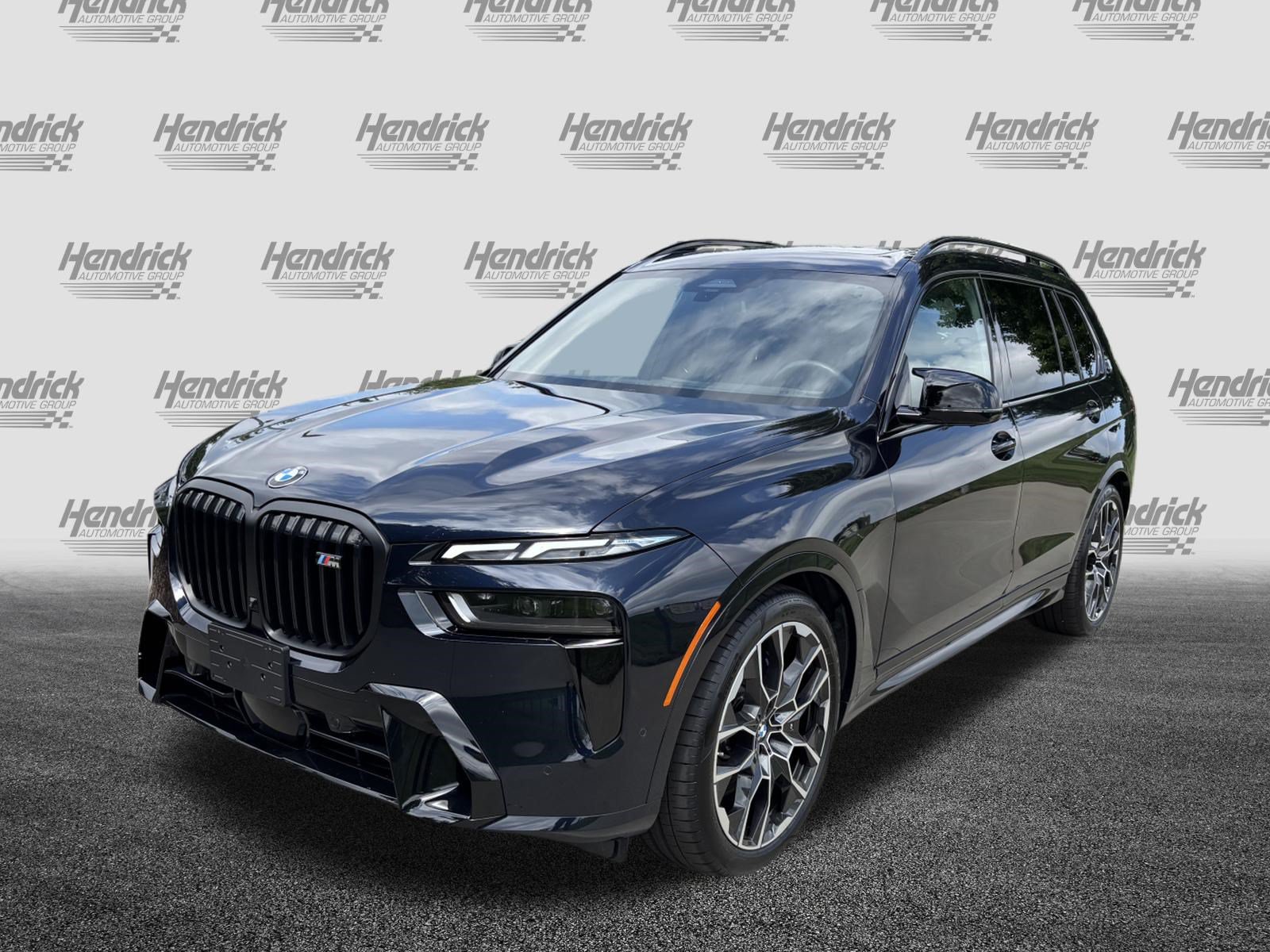 Certified 2026 BMW X7 M60i w/ Climate Comfort Package AWD/4WD image 5