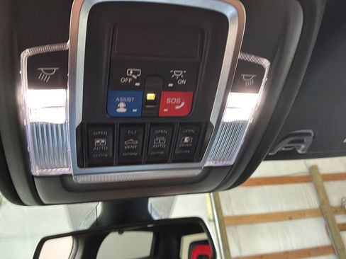 Used 2019 RAM 1500 Rebel w/ Level 2 Equipment Group AWD/4WD image 25