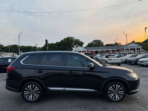 Used 2020 Mitsubishi Outlander SEL AWD/4WD image 9