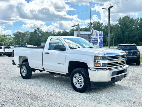 Used 2018 Chevrolet Silverado 2500 W/T RWD image 1