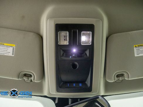 Used 2017 RAM 2500 Laramie w/ Convenience Group AWD/4WD image 17