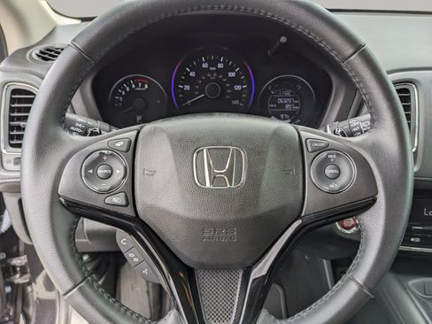 Used 2018 Honda HR-V EX-L image 34