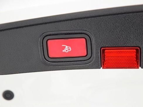 Used 2022 Mercedes-Benz C 300 C 300 image 31