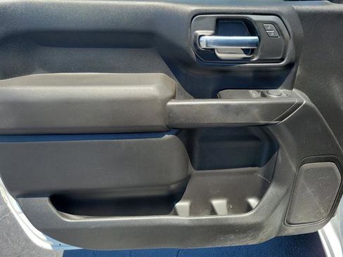 Used 2022 GMC Sierra 2500 Pro w/ Convenience Package image 10