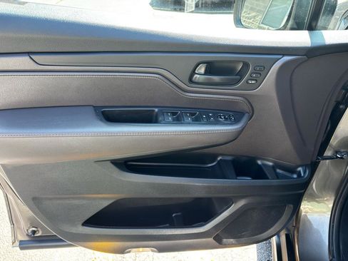 Used 2019 Honda Odyssey EX-L image 14