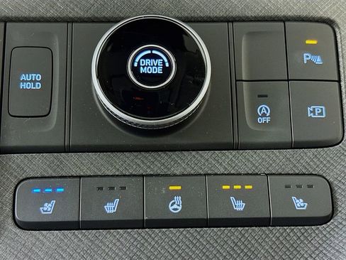 Used 2023 Hyundai Palisade Limited image 21